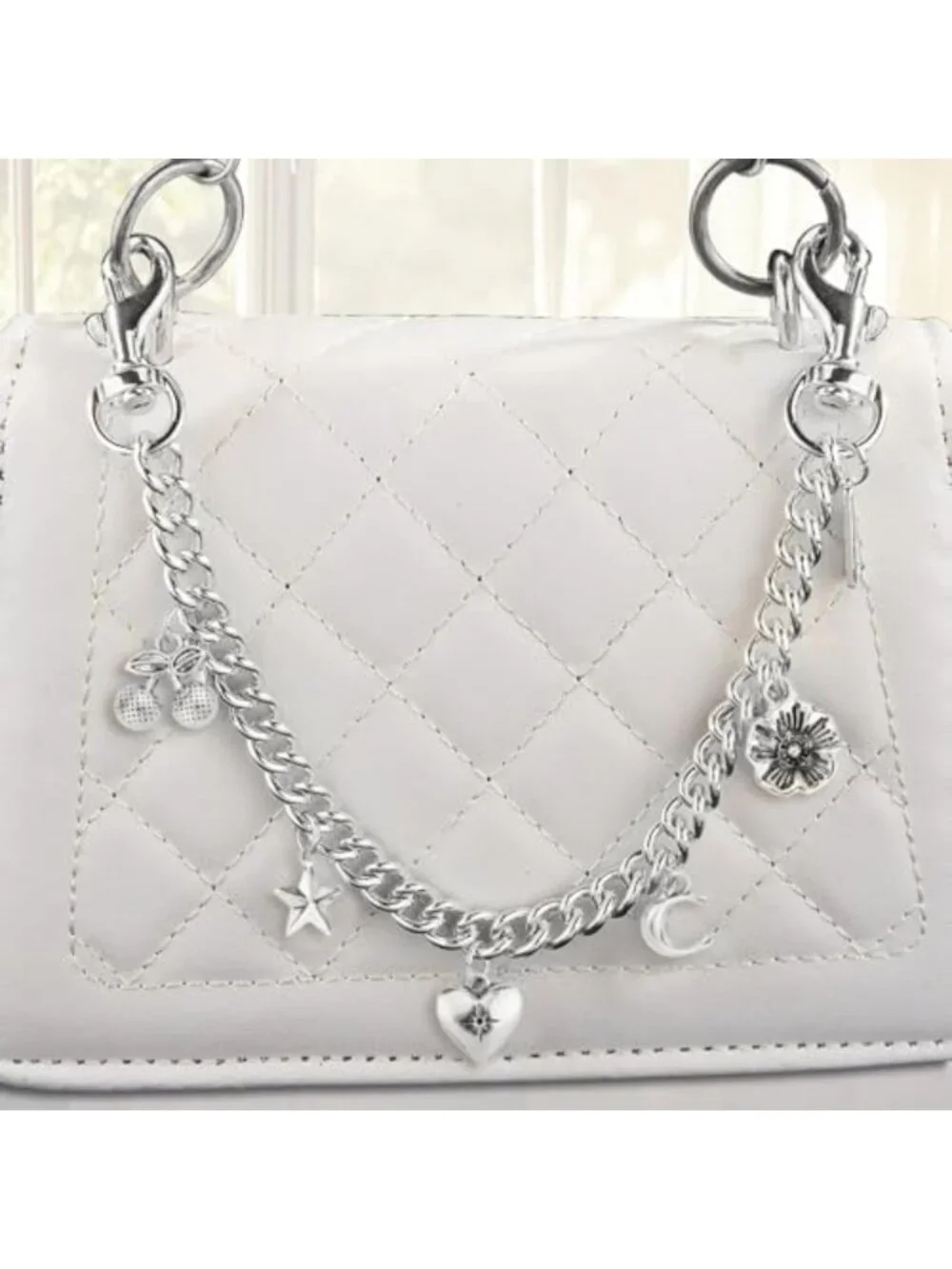 Chic Bag Charm Keychain - Stylish Purse Accessory for Women’s Handbags